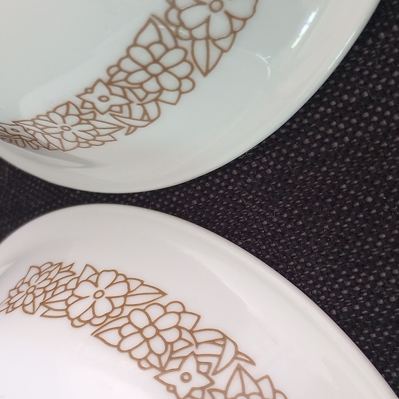 Corelle Woodland Small Bowls - Set of 2 - Vintage - Picture 3 of 4